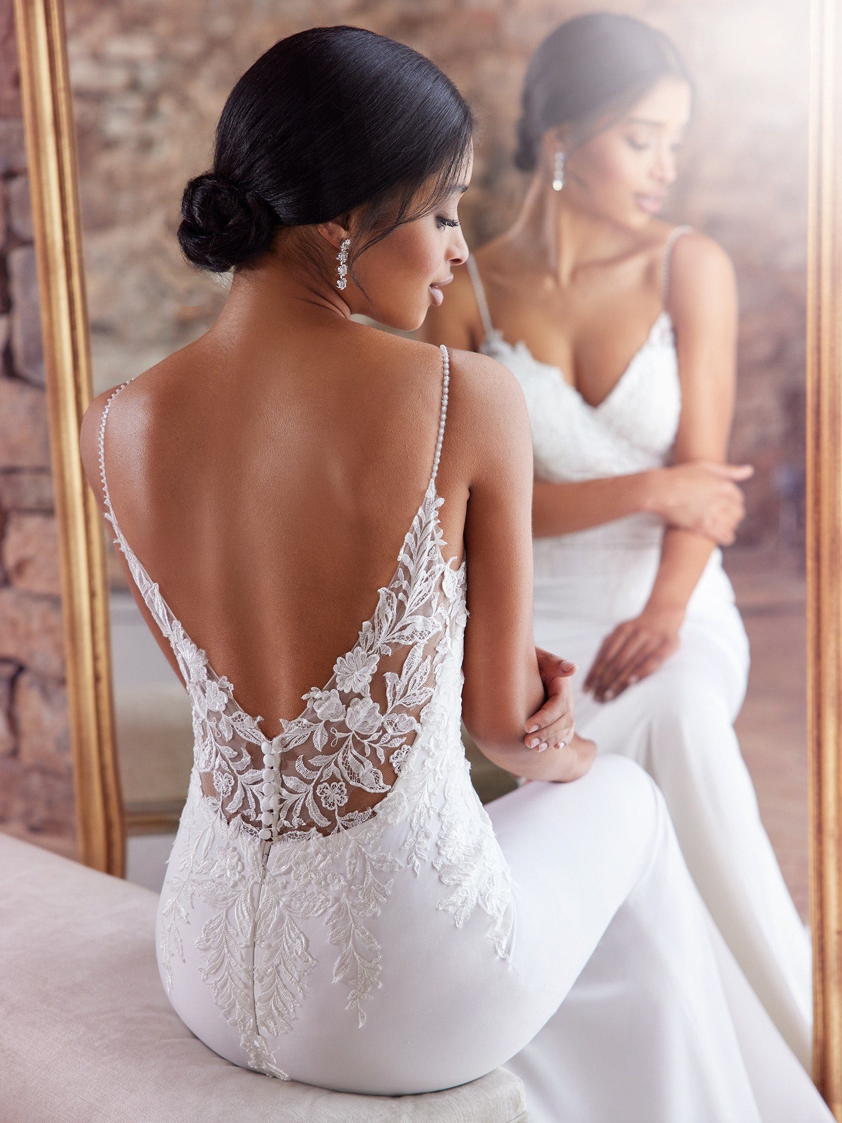Bridal Gowns Singapore - Online Wedding Dresses for Rent - Love, Fioyo