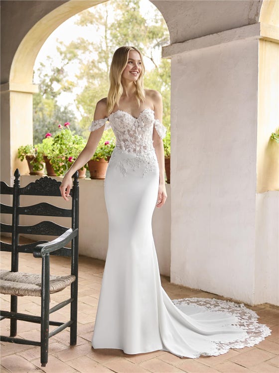 Vorderseite Meerjungfrau Brautkleid mit herzförmigem Ausschnitt aus Krepp DEPSY.