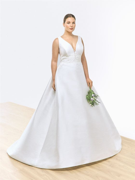 Front A-line wedding dress with V-neckline and V-back in mikado EVINHA.