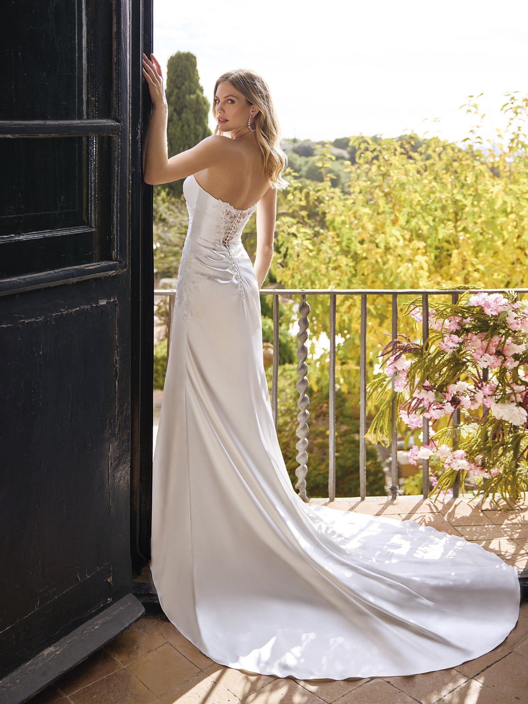 Strapless sweetheart wedding dress top