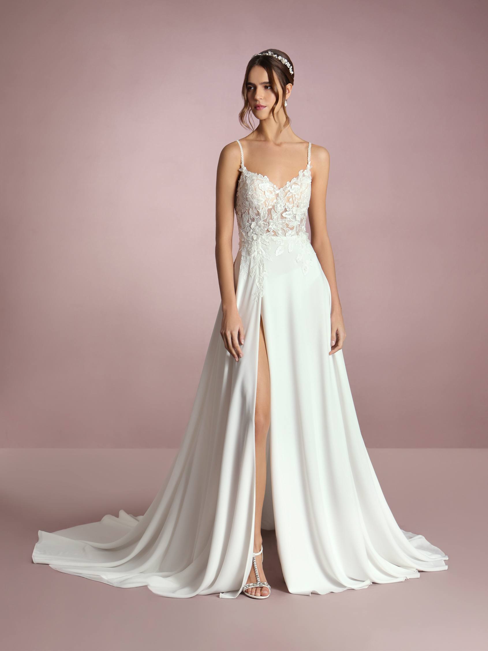 KAMI Klokkende trouwjurk van georgette met sweetheart halslijn en bandjes White One