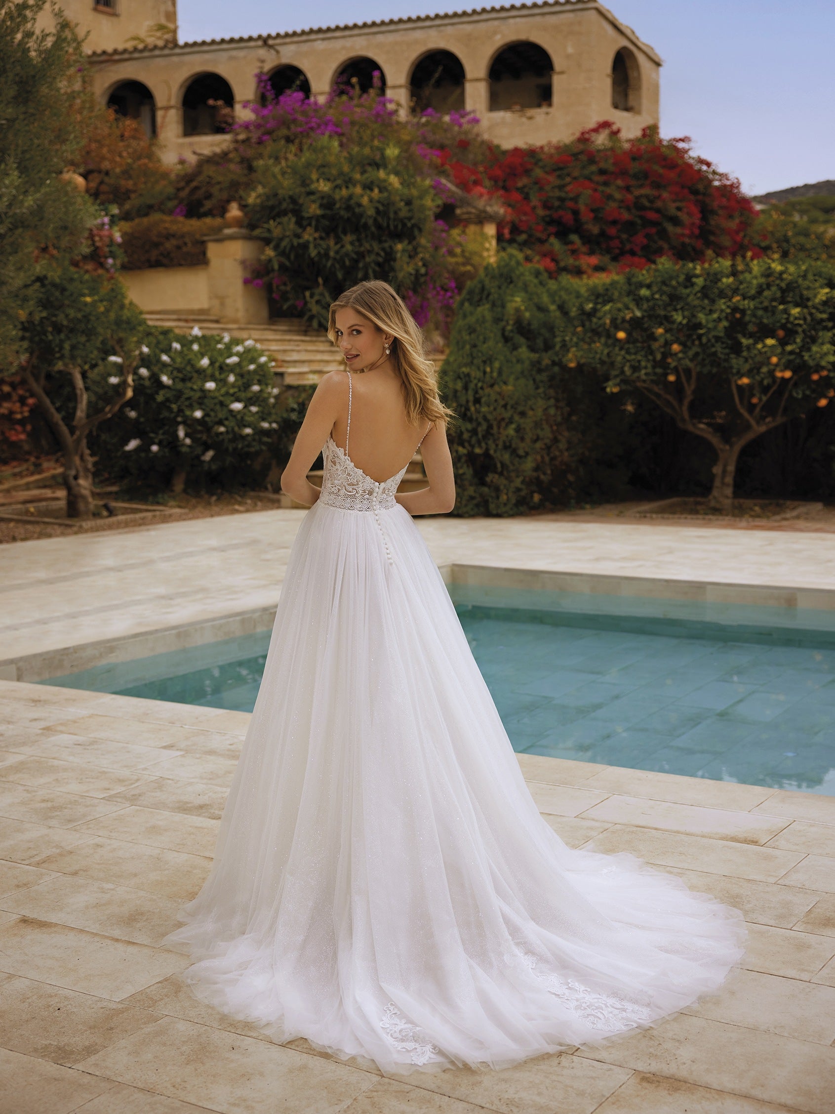 TOUCHE | A-line wedding dress | White One