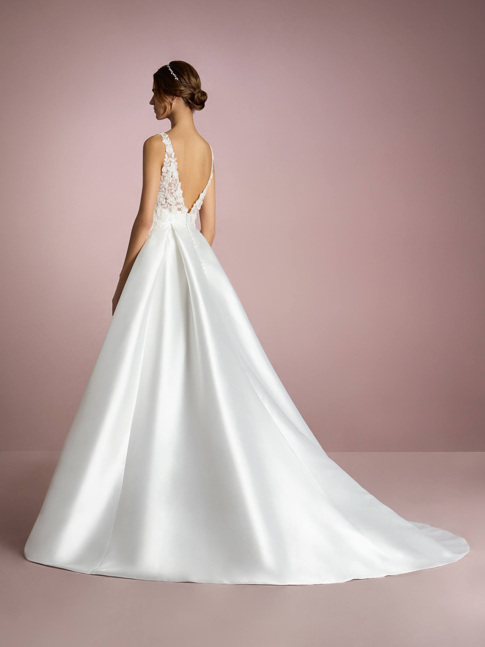 FOUR SIS&CO. GLOBAL LINE | dress. セドナ color. off-white
