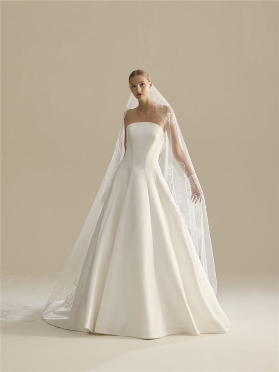 Front bridal veil in tulle V-LA69