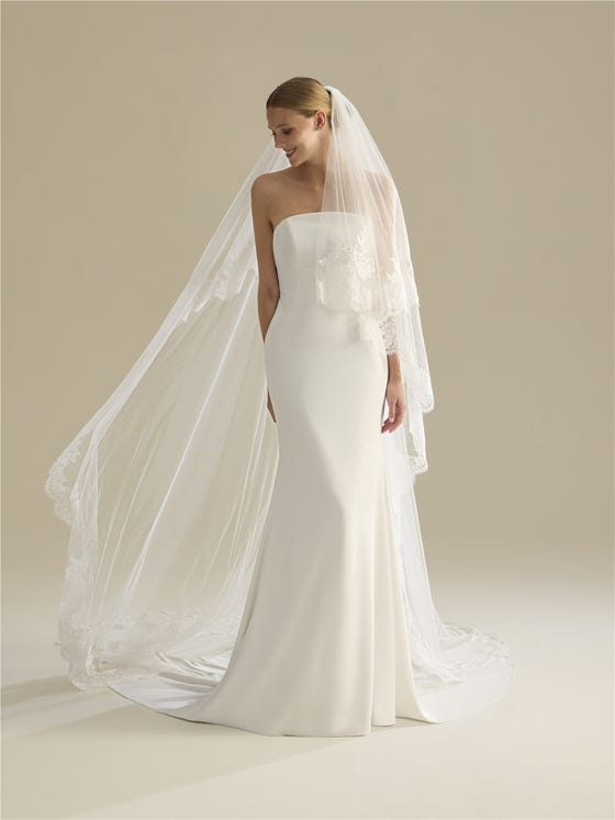 Vorderseite Brautschleier aus Tüll V-LA71