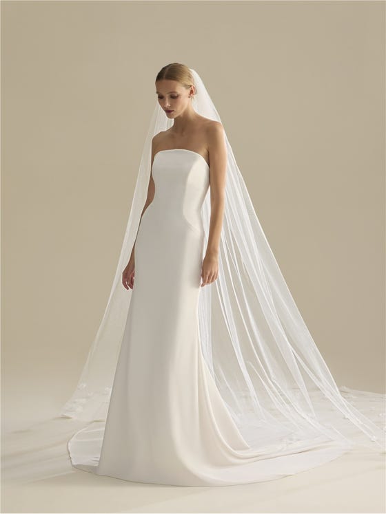 Vorderseite Brautschleier aus Tüll V-LA77